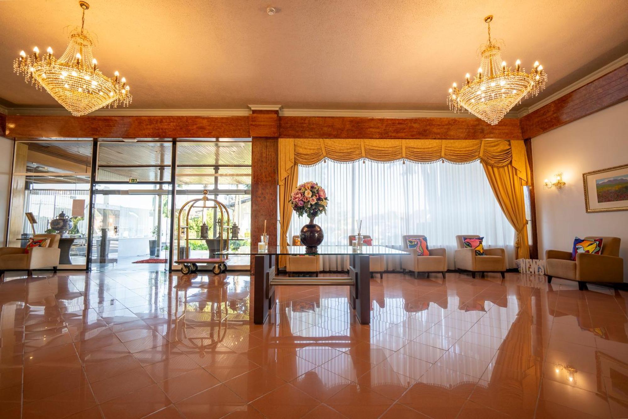 Hotel Onix Viseu Ngoại thất bức ảnh