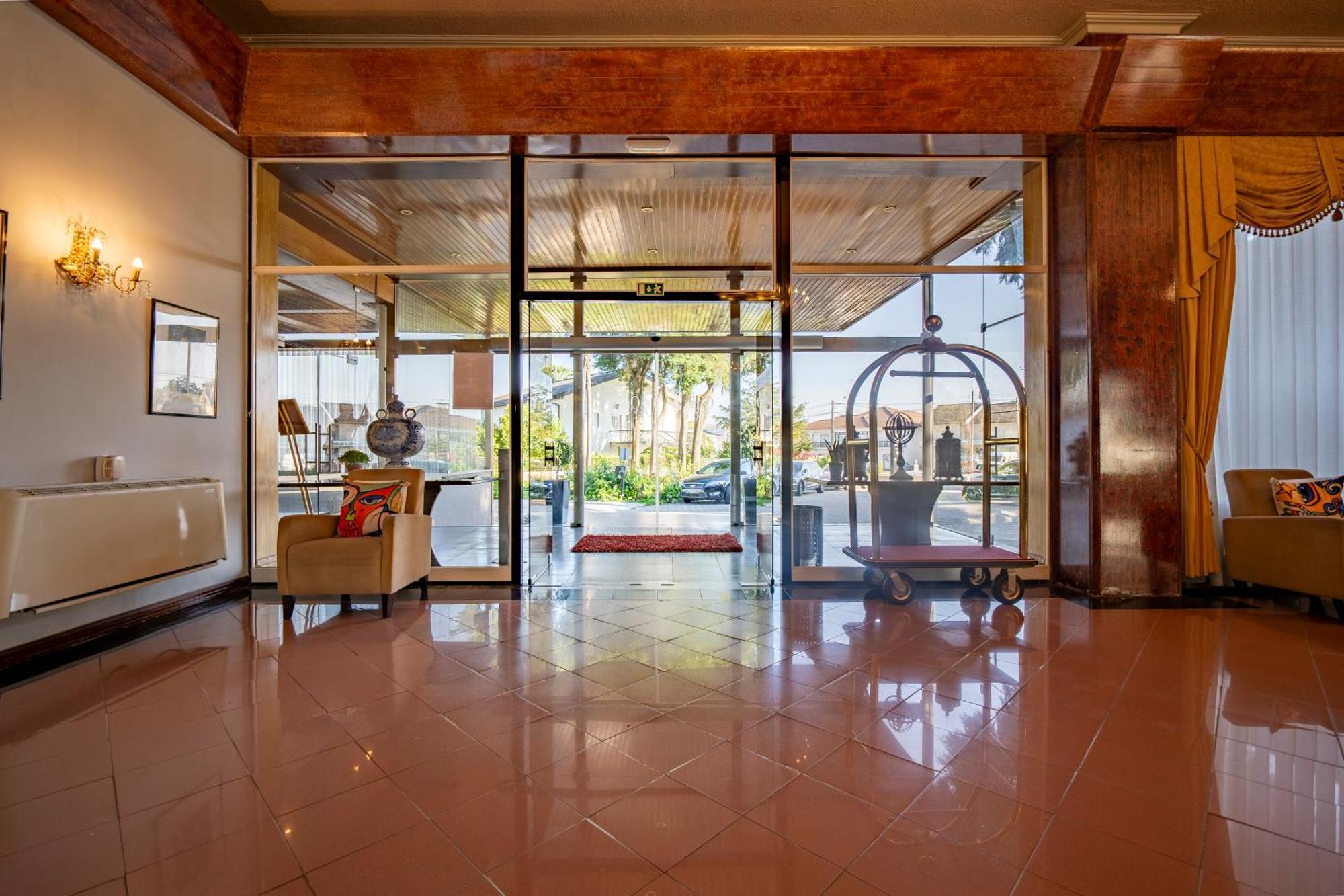 Hotel Onix Viseu Ngoại thất bức ảnh